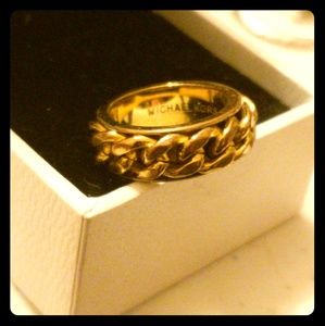 Michael Kors chain link Spinner Ring